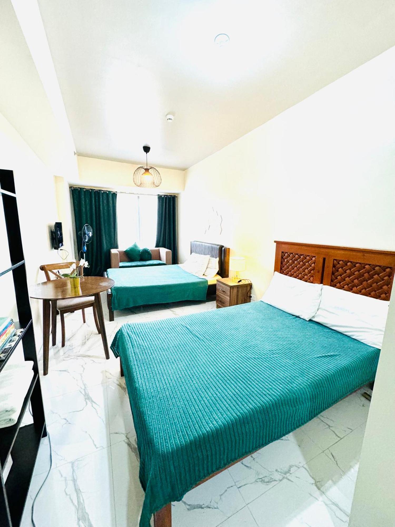 Brenthill Premium Condo Baguio City Екстер'єр фото
